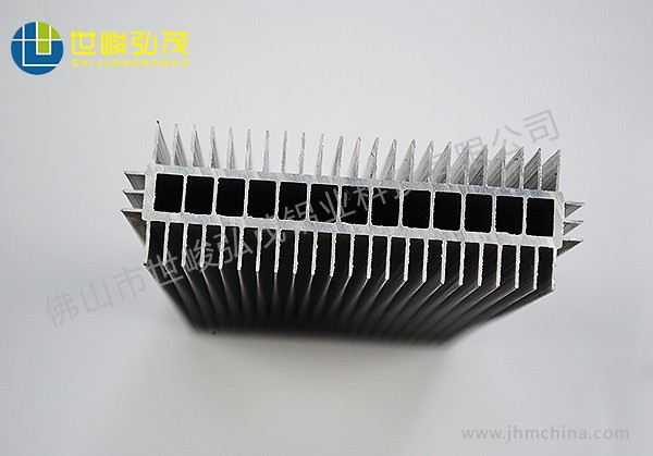 水冷電子散熱器鋁型材-1