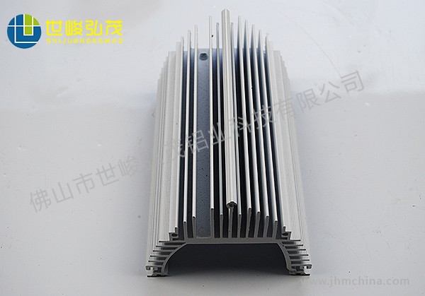 LED洗墻燈散熱器鋁型材-2 LED洗墻燈散熱器鋁型材-2