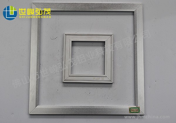 超薄廣告燈箱畫(huà)框鋁型材-3 超薄廣告燈箱畫(huà)框鋁型材-3