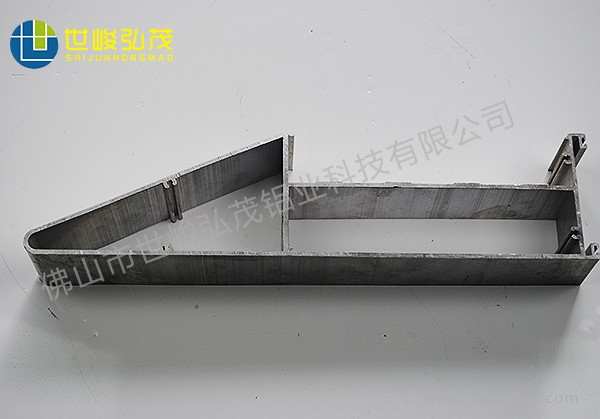 400特殊工業(yè)鋁型材-1 400特殊工業(yè)鋁型材-1