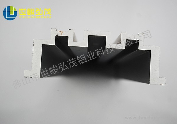 LED路燈龍骨深加工鋁型材-1 LED路燈龍骨深加工鋁型材-1