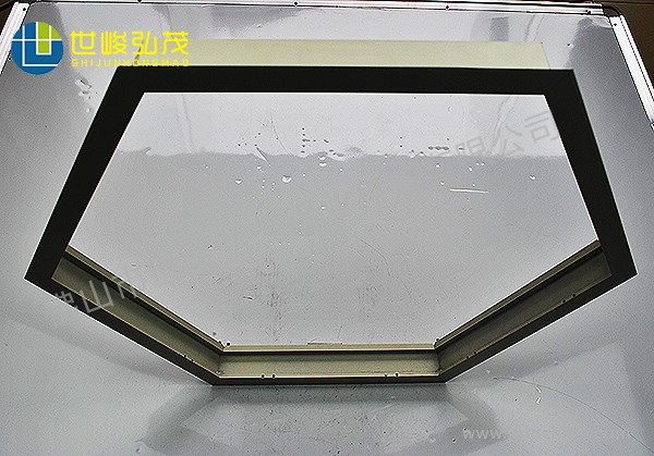 地鐵高鐵站機(jī)場(chǎng)led面板燈鋁合金型材-1 地鐵高鐵站機(jī)場(chǎng)led面板燈鋁合金型材-1