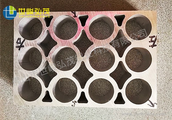 特種水冷散熱器鋁合金型材-1 特種水冷散熱器鋁合金型材-1